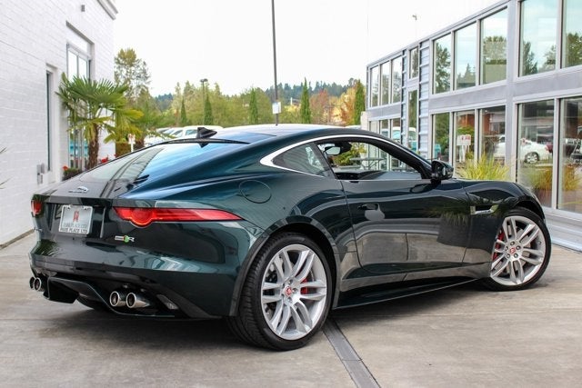 2016 Jaguar F-TYPE R