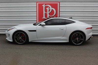 2017 Jaguar F-TYPE R