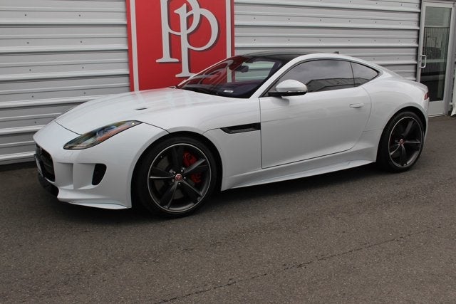 2017 Jaguar F-TYPE R