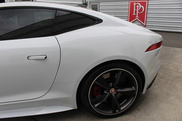 2017 Jaguar F-TYPE R