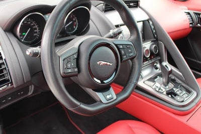 2017 Jaguar F-TYPE R