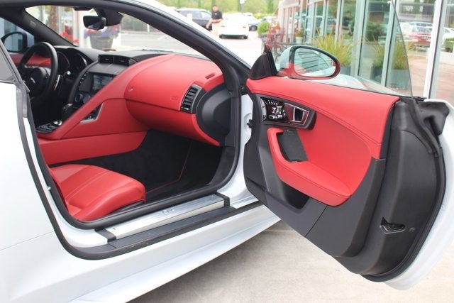 2017 Jaguar F-TYPE R