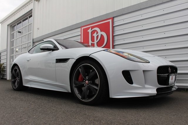 2017 Jaguar F-TYPE R