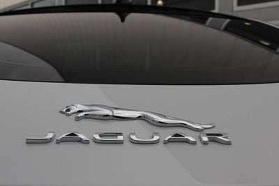 2017 Jaguar F-TYPE R
