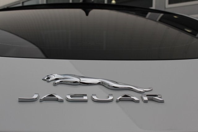 2017 Jaguar F-TYPE R