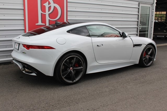 2017 Jaguar F-TYPE R