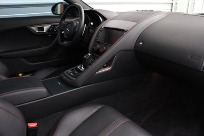 2017 Jaguar F-TYPE R