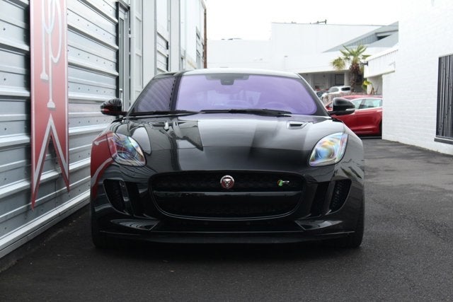 2017 Jaguar F-TYPE R