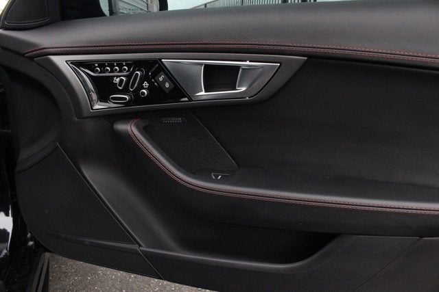2017 Jaguar F-TYPE R