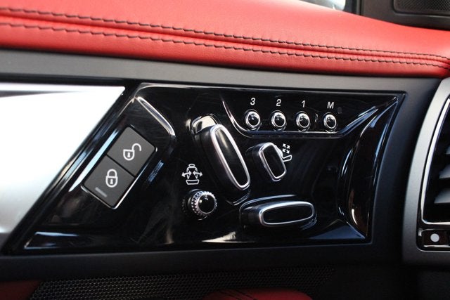 2016 Jaguar F-TYPE R Convertible