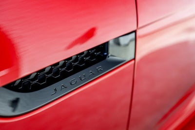 2016 Jaguar F-TYPE R