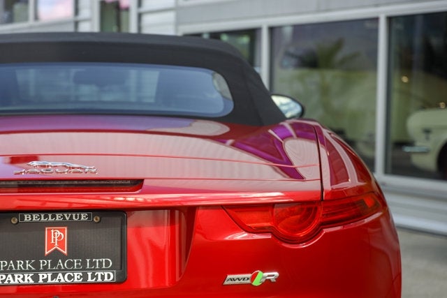 2016 Jaguar F-TYPE R