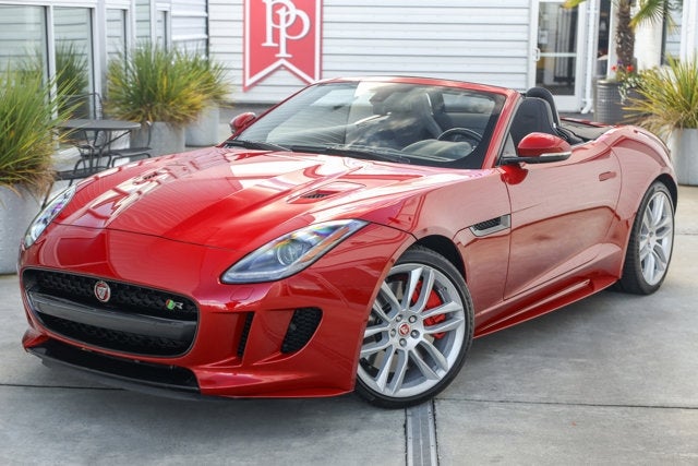 2016 Jaguar F-TYPE R
