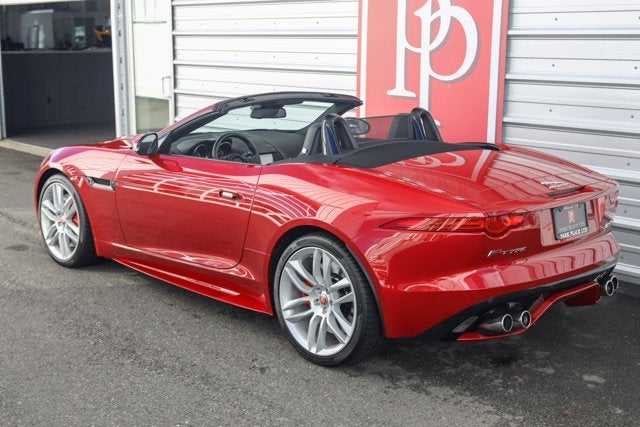 2016 Jaguar F-TYPE R