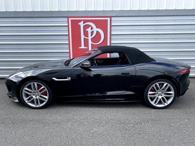 2016 Jaguar F-TYPE R
