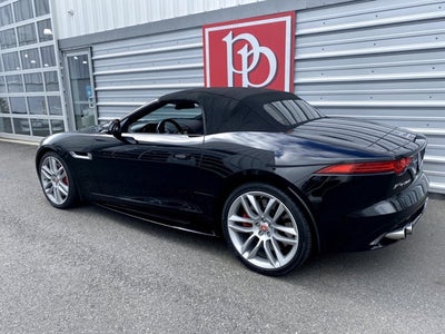 2016 Jaguar F-TYPE R