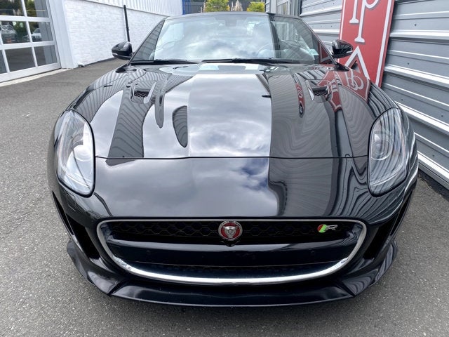 2016 Jaguar F-TYPE R