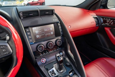 2016 Jaguar F-TYPE R