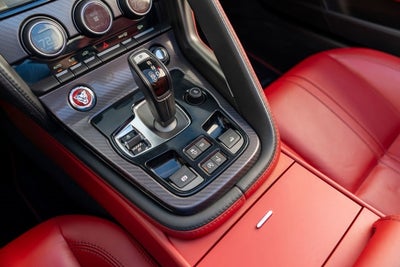 2016 Jaguar F-TYPE R