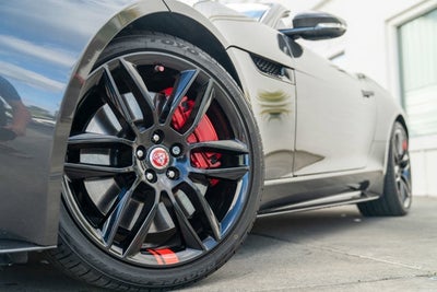 2016 Jaguar F-TYPE R