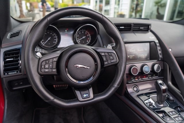 2016 Jaguar F-TYPE R