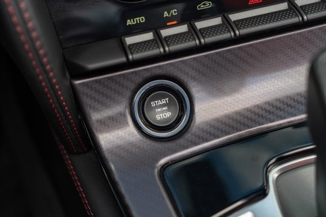 2016 Jaguar F-TYPE R