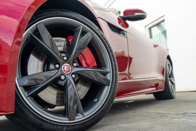 2016 Jaguar F-TYPE R