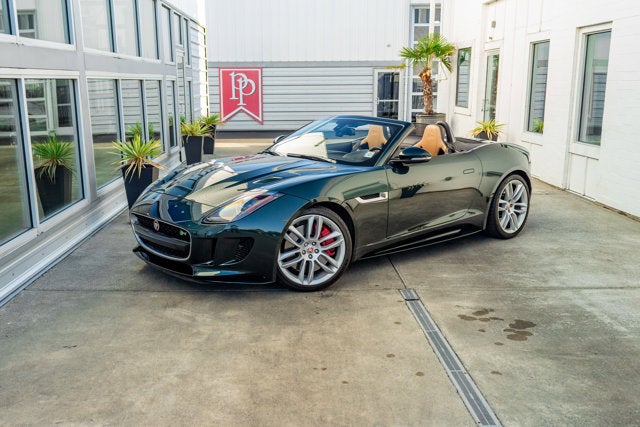 2016 Jaguar F-TYPE R