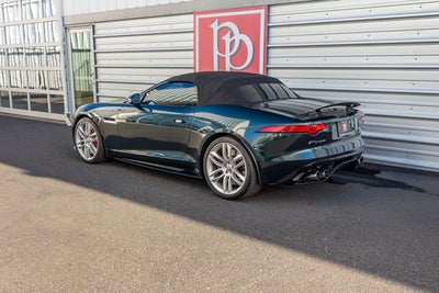 2016 Jaguar F-TYPE R