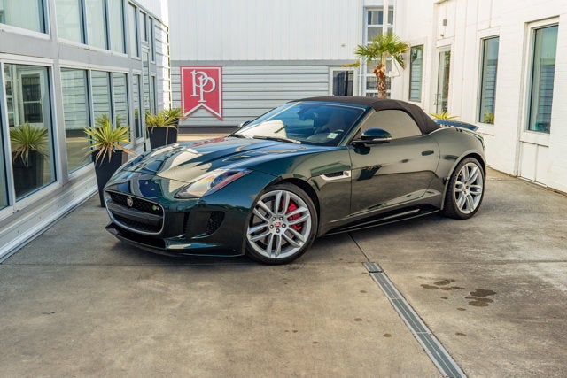 2016 Jaguar F-TYPE R