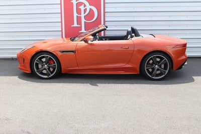 2016 Jaguar F-TYPE R