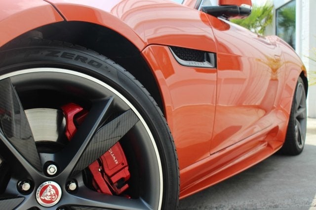 2016 Jaguar F-TYPE R