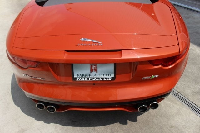 2016 Jaguar F-TYPE R