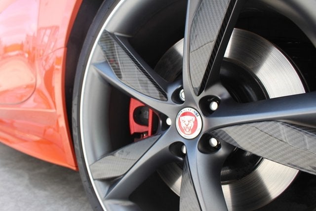 2016 Jaguar F-TYPE R