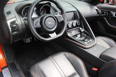 2016 Jaguar F-TYPE R
