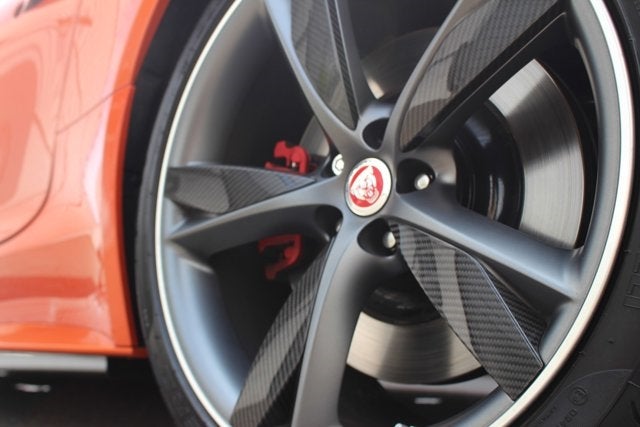 2016 Jaguar F-TYPE R