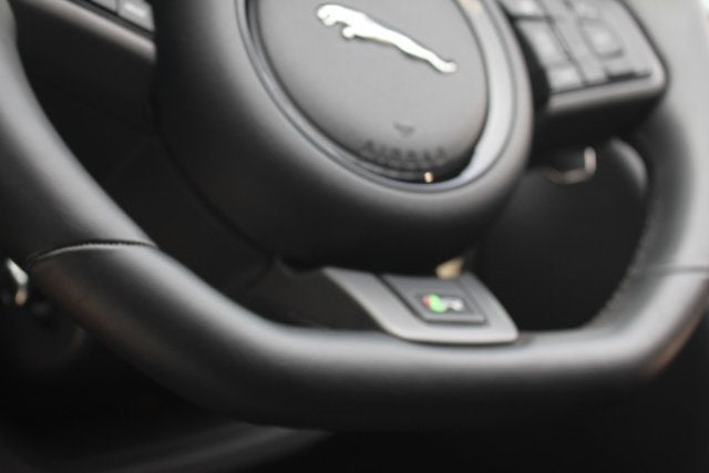 2016 Jaguar F-TYPE R