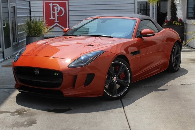 2016 Jaguar F-TYPE R