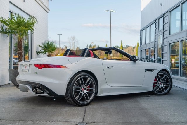 2017 Jaguar F-TYPE R