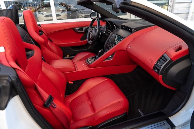 2017 Jaguar F-TYPE R