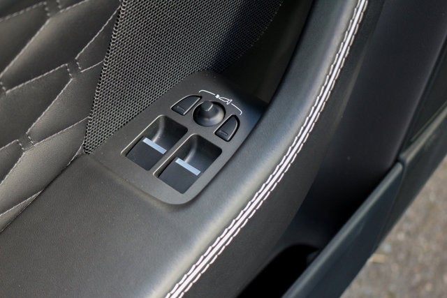 2017 Jaguar F-TYPE SVR