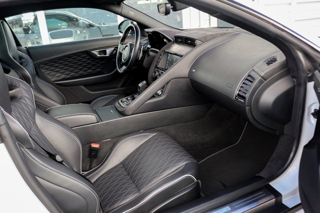 2017 Jaguar F-TYPE SVR