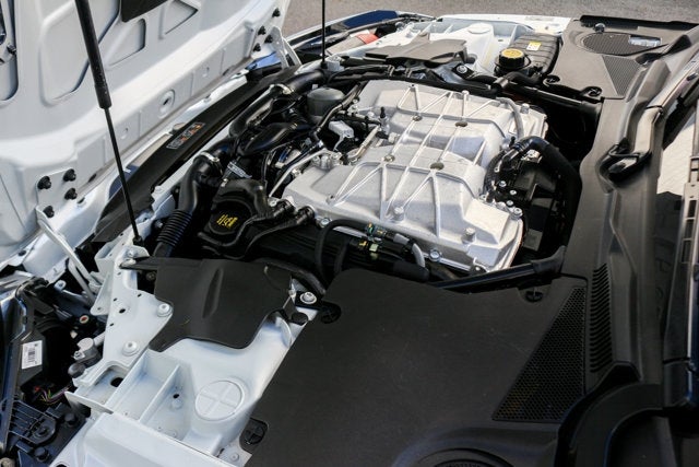 2017 Jaguar F-TYPE SVR