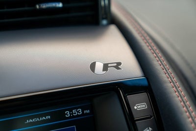 2017 Jaguar F-TYPE R