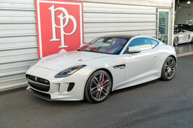 2017 Jaguar F-TYPE R
