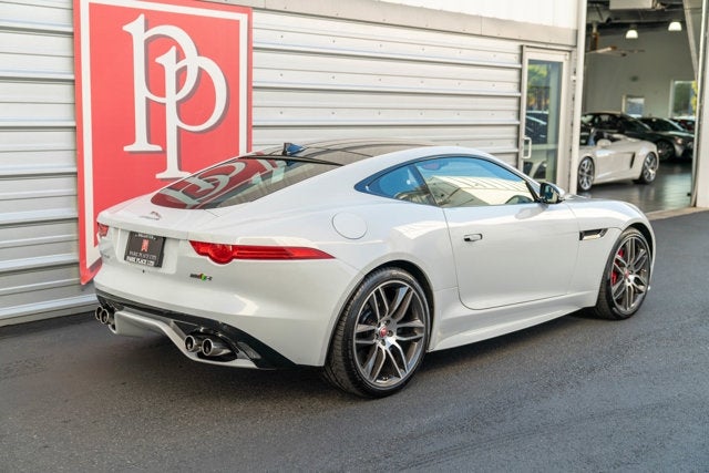 2017 Jaguar F-TYPE R