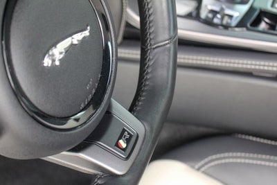 2017 Jaguar F-TYPE R
