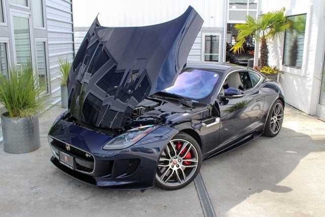 2017 Jaguar F-TYPE R