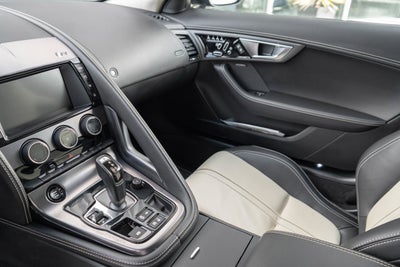 2017 Jaguar F-TYPE R Coupe