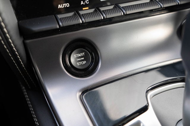 2017 Jaguar F-TYPE R Coupe